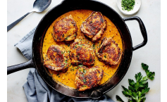 Skillet Chicken Thighs 